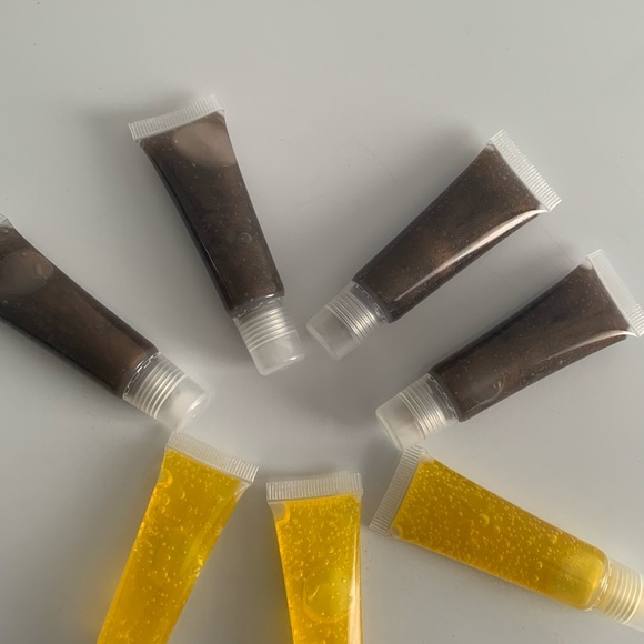 Teddy brown lipgloss - Picture 7 of 9